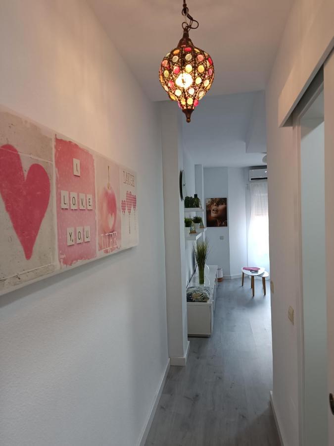 Acogedor Apartamento Cerca Del Centro Historico De Malaga Bagian luar foto
